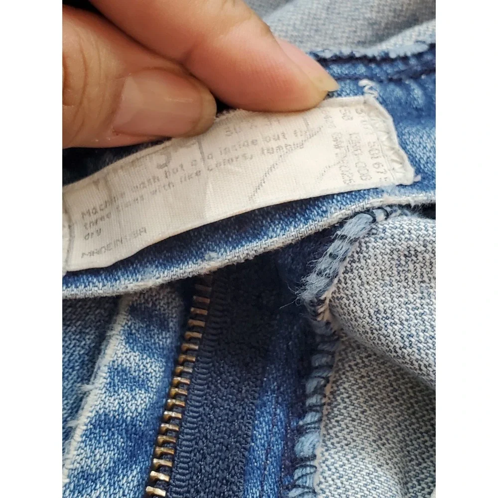 VINTAGE Wrangler Men Jeans 30x34 Blue USA 90s Denim 32